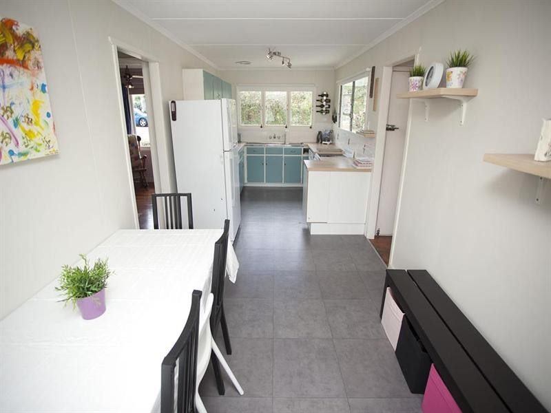 27 Dowrie Street, Upper Mount Gravatt QLD 4122