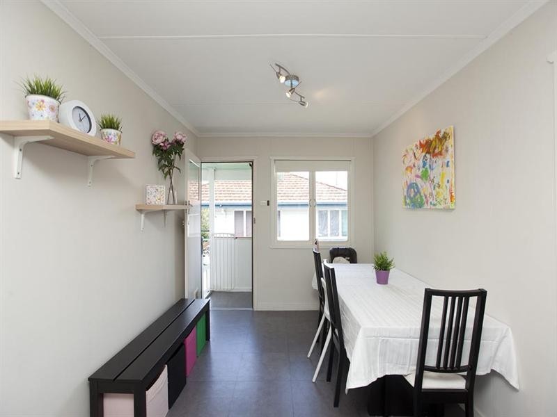 27 Dowrie Street, Upper Mount Gravatt QLD 4122