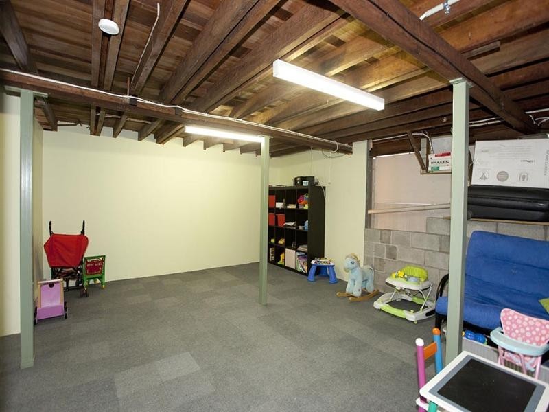 27 Dowrie Street, Upper Mount Gravatt QLD 4122