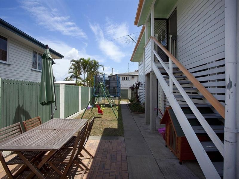 27 Dowrie Street, Upper Mount Gravatt QLD 4122