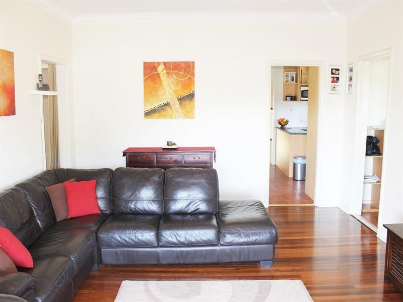 30 Troubridge Street, Mount Gravatt East QLD 4122