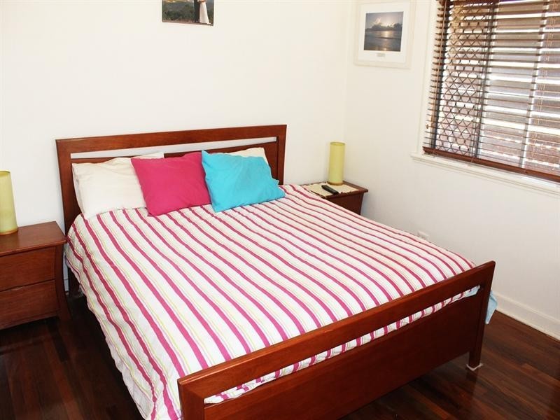 30 Troubridge Street, Mount Gravatt East QLD 4122