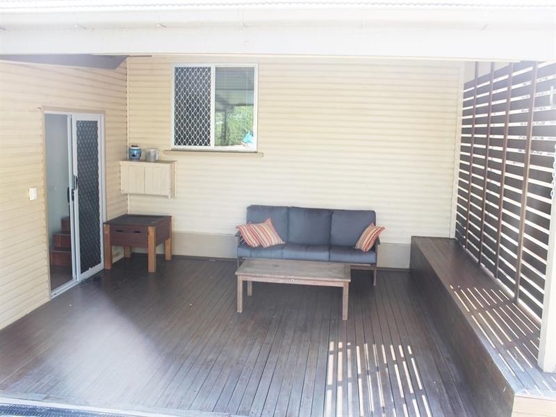 30 Troubridge Street, Mount Gravatt East QLD 4122