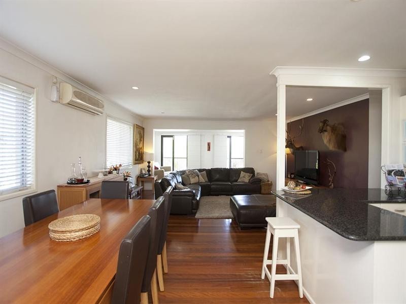 21 Kogarah Street, Tarragindi QLD 4121