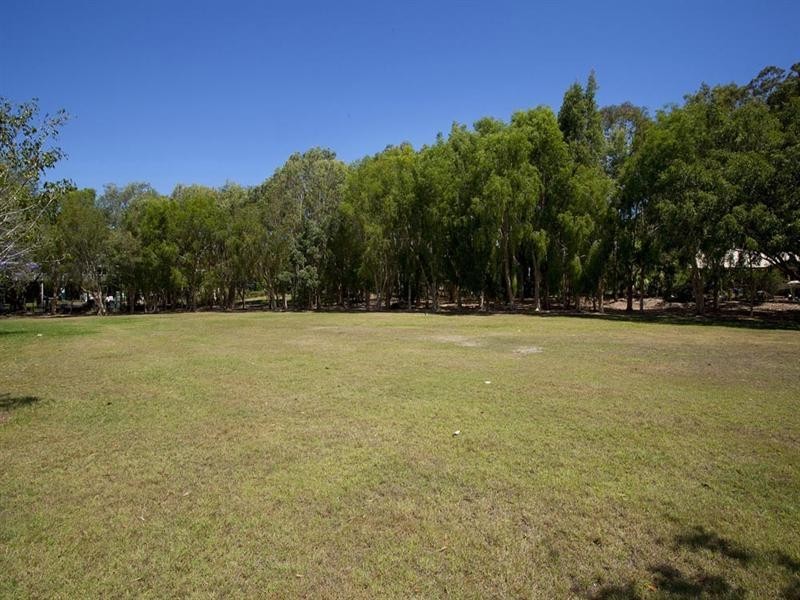 25 Hector Road, Holland Park QLD 4121