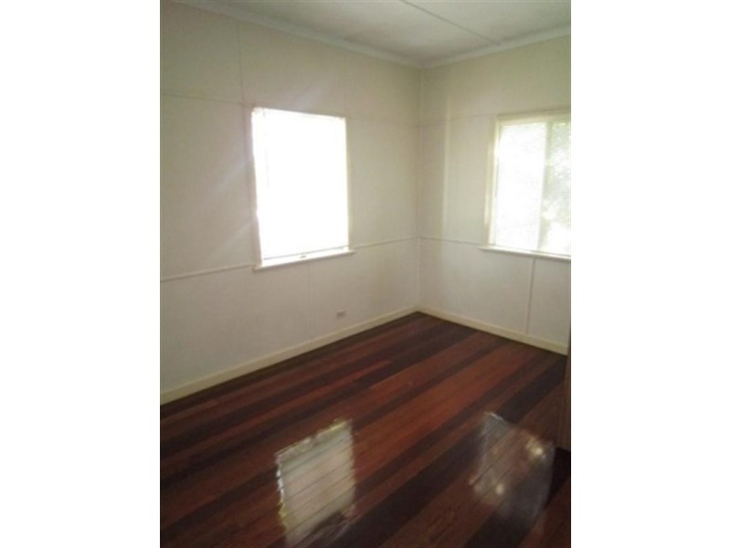 81 Creek Road, Mount Gravatt East QLD 4122