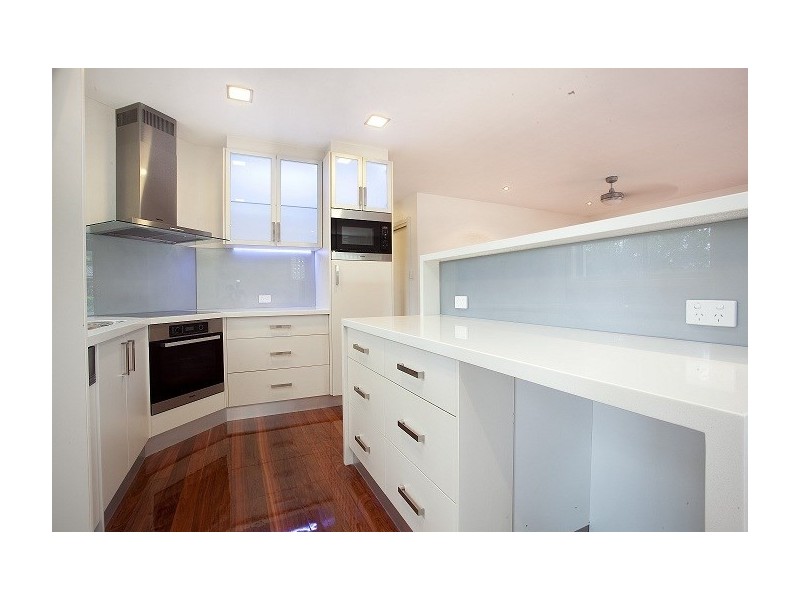 9 Larwood Street, Upper Mount Gravatt QLD 4122