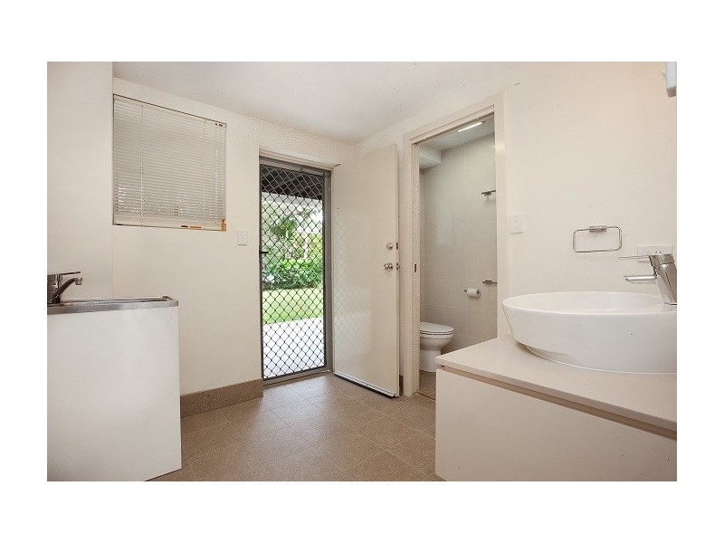 9 Larwood Street, Upper Mount Gravatt QLD 4122