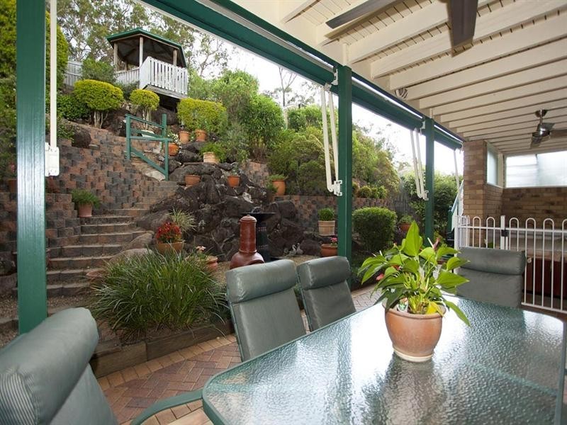 11 Monet Crescent, Mackenzie QLD 4156