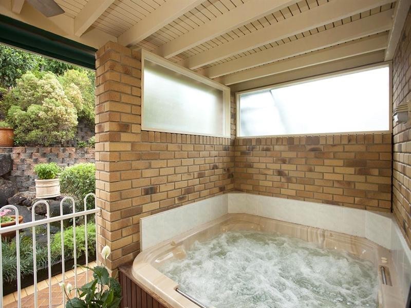 11 Monet Crescent, Mackenzie QLD 4156