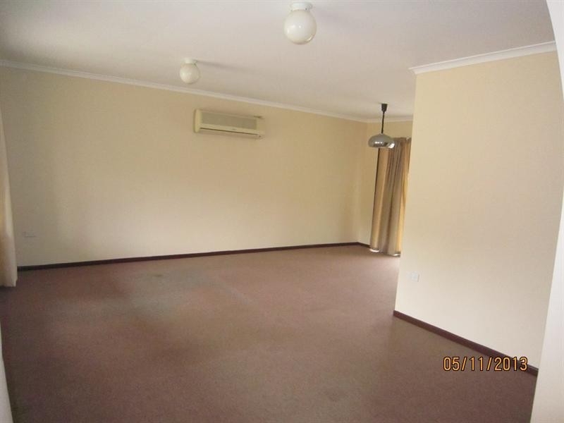 3 Muirfield Street, Macgregor QLD 4109