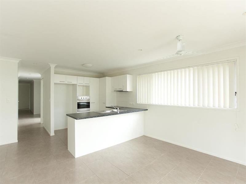 21A Tower Street, Springwood QLD 4127