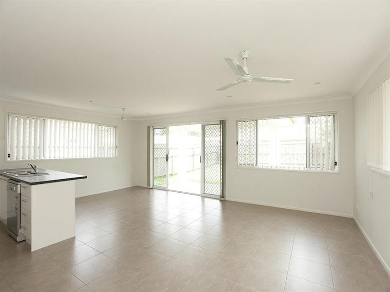 21A Tower Street, Springwood QLD 4127
