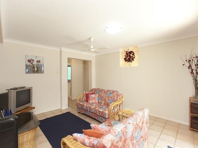 39 Mansfield Place, Mansfield QLD 4122