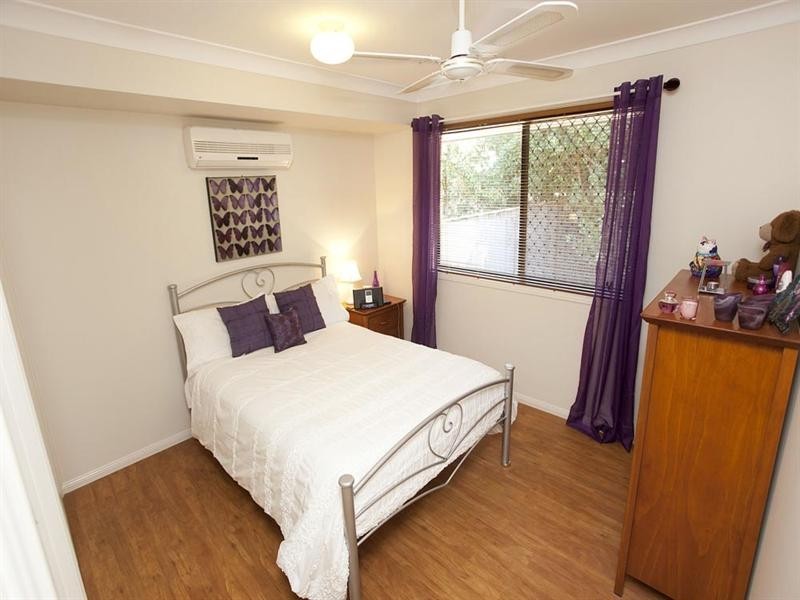 39 Mansfield Place, Mansfield QLD 4122