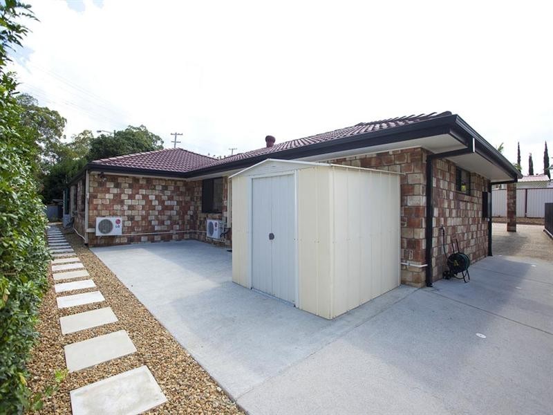 39 Mansfield Place, Mansfield QLD 4122