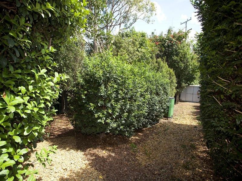 39 Mansfield Place, Mansfield QLD 4122