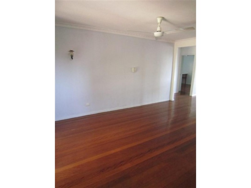 35 Crest Street, Mount Gravatt East QLD 4122