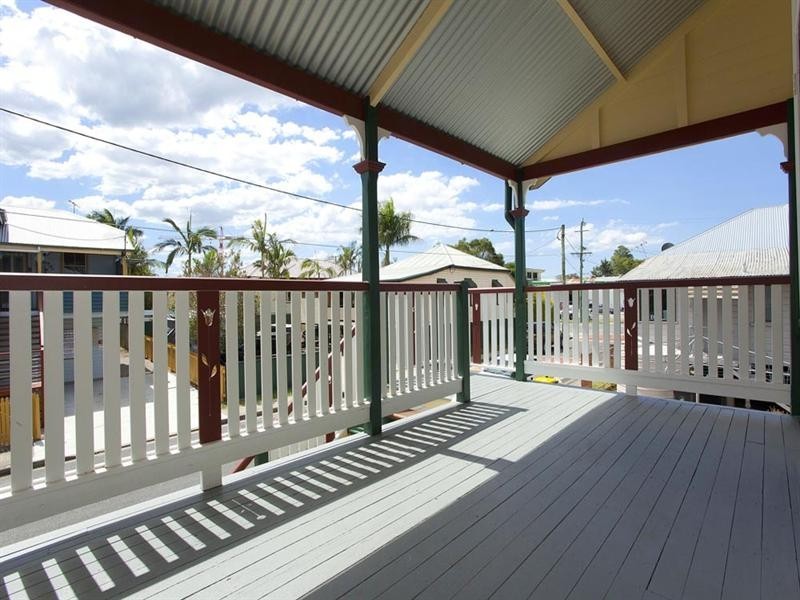 2 Flower Street, Woolloongabba QLD 4102