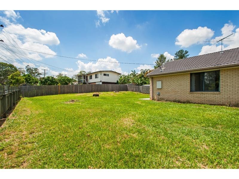 297 Third Avenue, Kingston QLD 4114