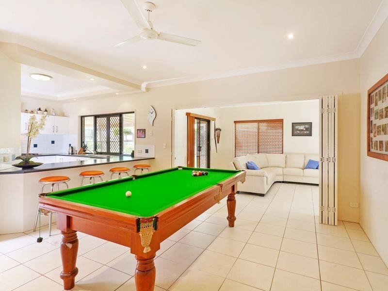 18 Rivergum Place, Mackenzie QLD 4156