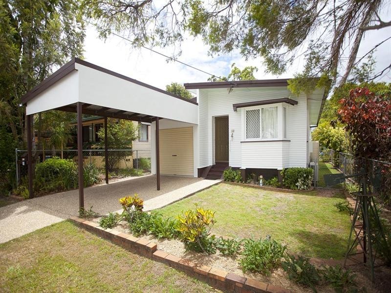 16 London Street, Eight Mile Plains QLD 4113