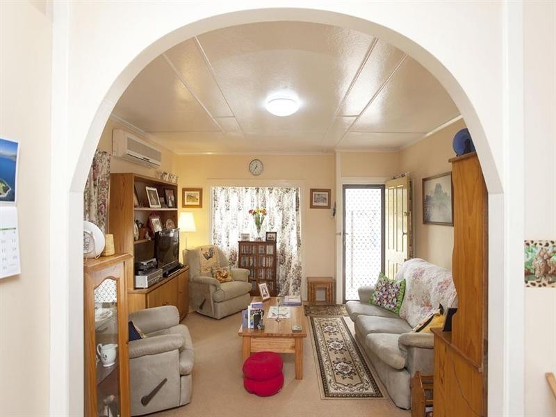 16 London Street, Eight Mile Plains QLD 4113