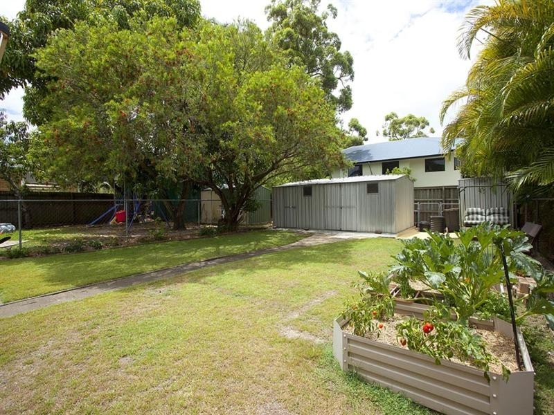 16 London Street, Eight Mile Plains QLD 4113