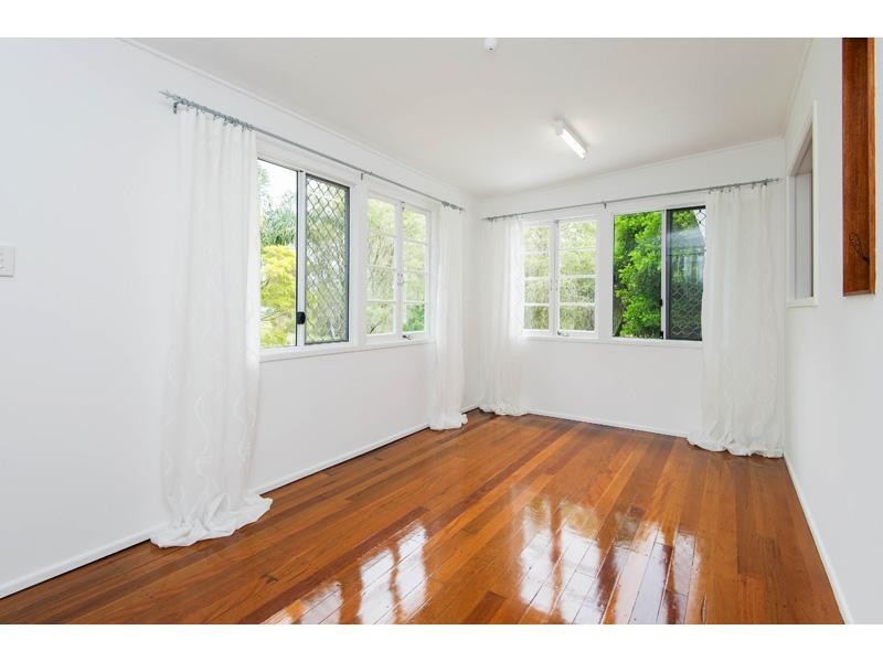 137 Wagensveldt Street, Slacks Creek QLD 4127