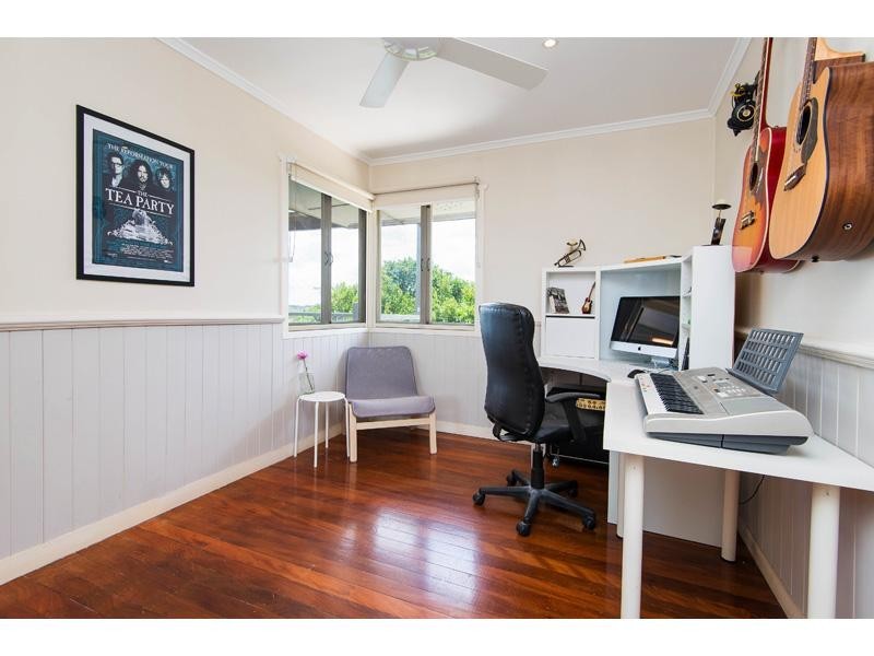 21 Dowrie Street, Upper Mount Gravatt QLD 4122