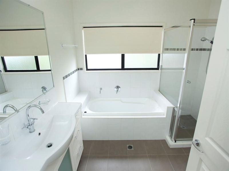 126 Wanda Road, Upper Mount Gravatt QLD 4122