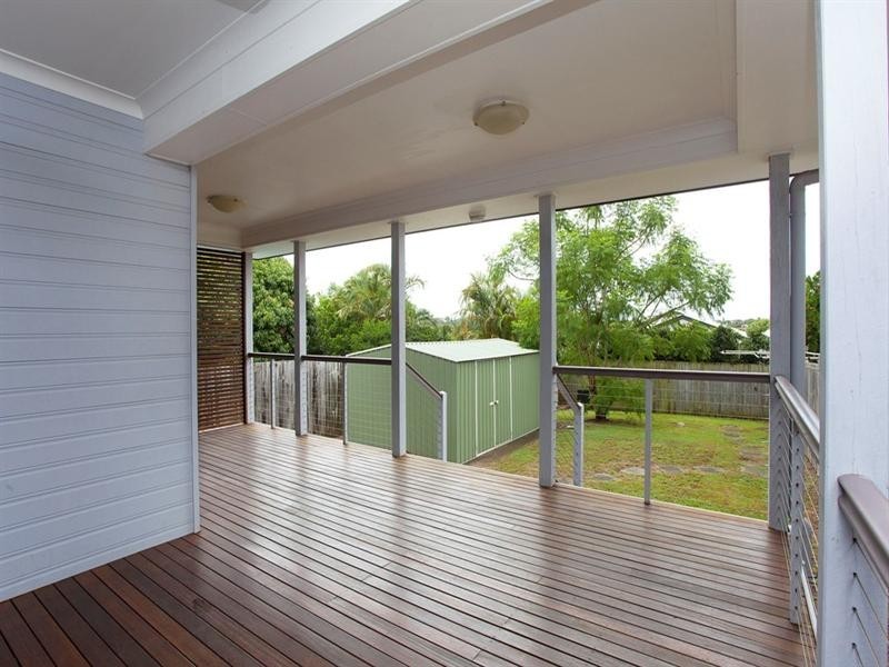 126 Wanda Road, Upper Mount Gravatt QLD 4122