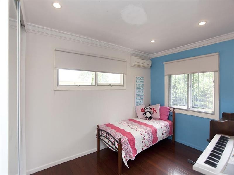 11 Dupre Street, Upper Mount Gravatt QLD 4122