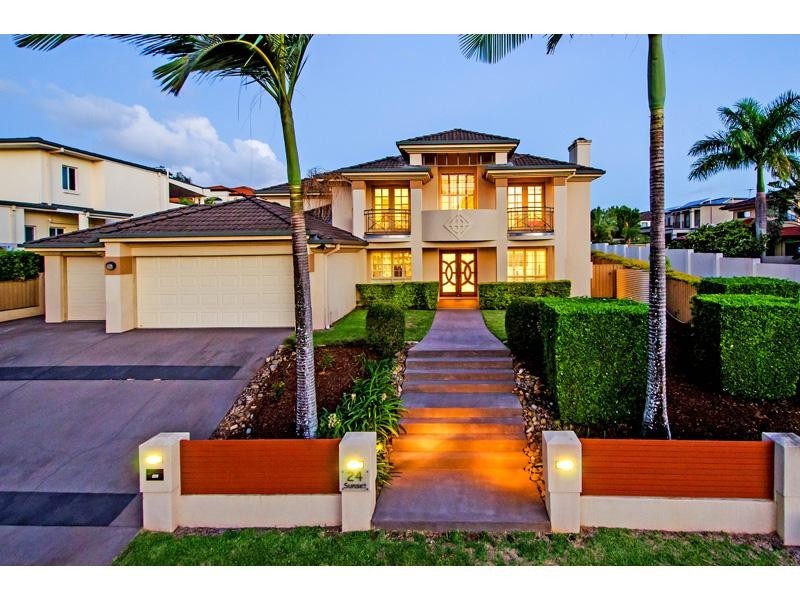 24 Sunset Place, Carindale QLD 4152