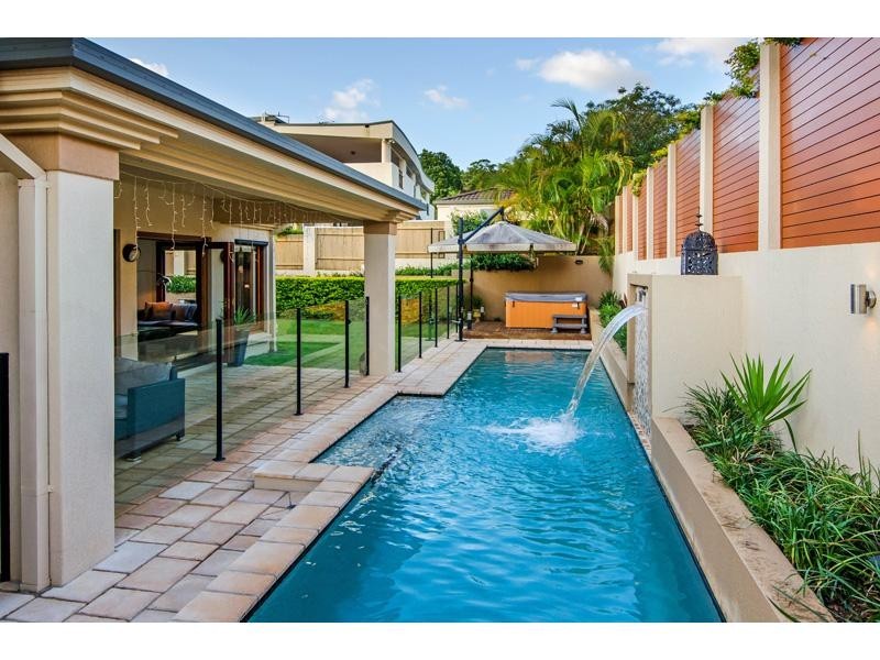 24 Sunset Place, Carindale QLD 4152