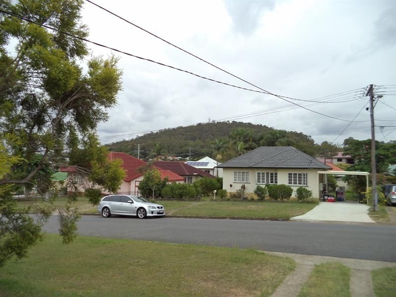 32 Troubridge Street, Mount Gravatt East QLD 4122