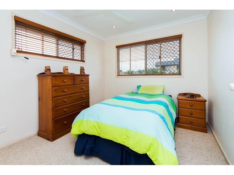 38 Pindari Crescent, Wishart QLD 4122