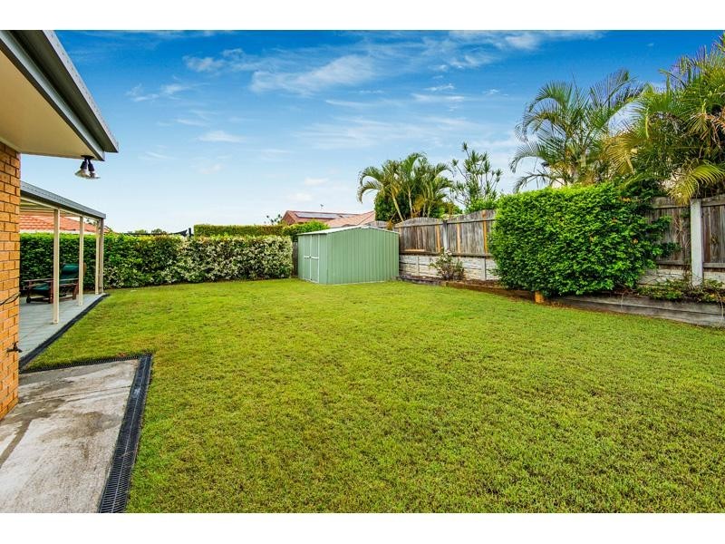 38 Pindari Crescent, Wishart QLD 4122