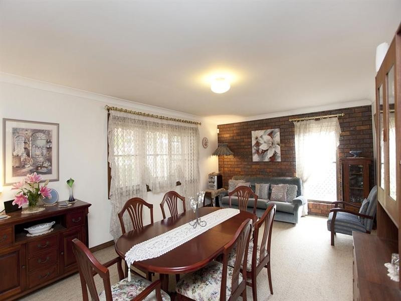 1 Sandringham Street, Mansfield QLD 4122