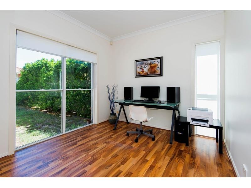 29 Coneyhurst Crescent, Carindale QLD 4152