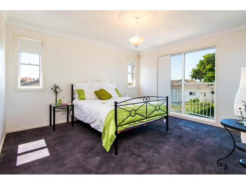 29 Coneyhurst Crescent, Carindale QLD 4152