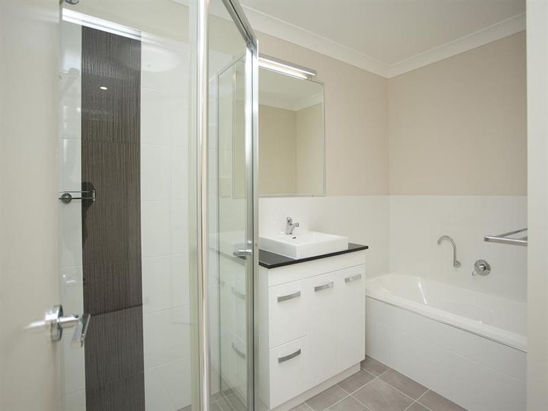 1/46 Howsan Street, Mount Gravatt East QLD 4122