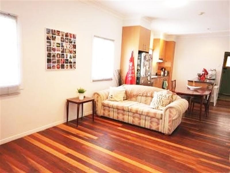 80 Broadwater Road, Mount Gravatt East QLD 4122