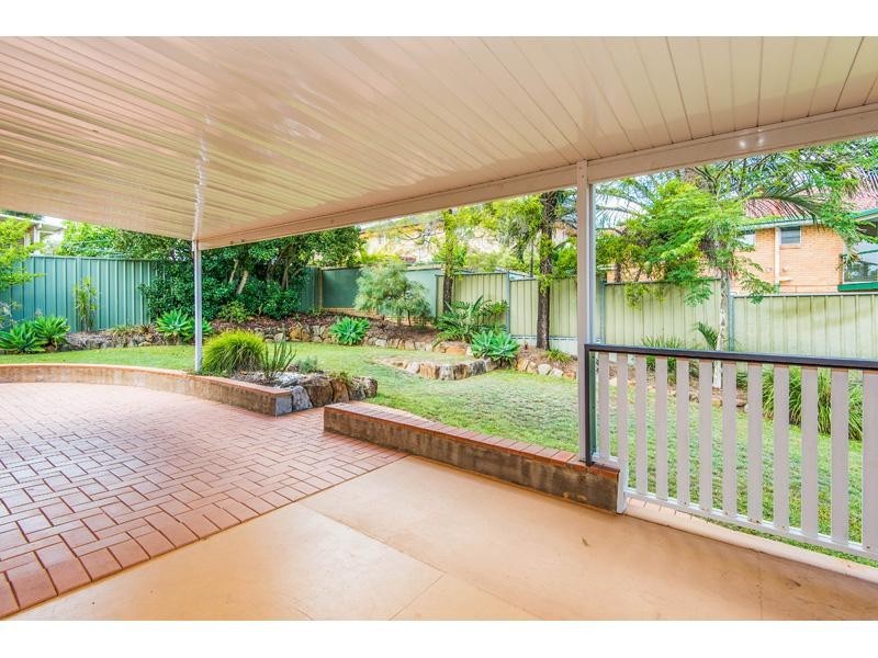 15 Kiparra Street, Mansfield QLD 4122