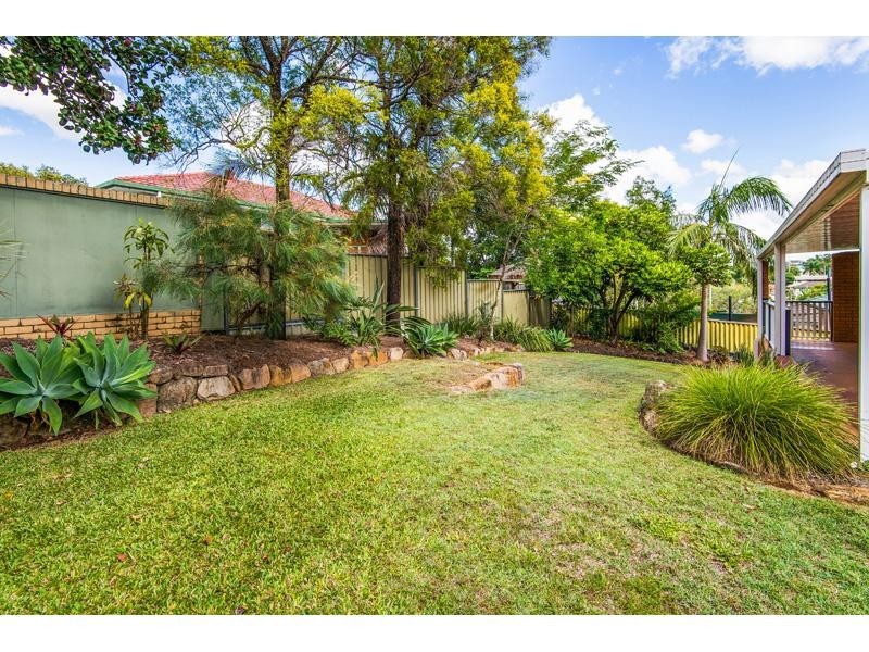 15 Kiparra Street, Mansfield QLD 4122