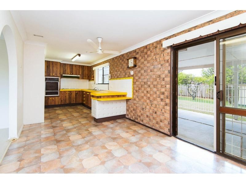 40 Barcelona Street, Wishart QLD 4122