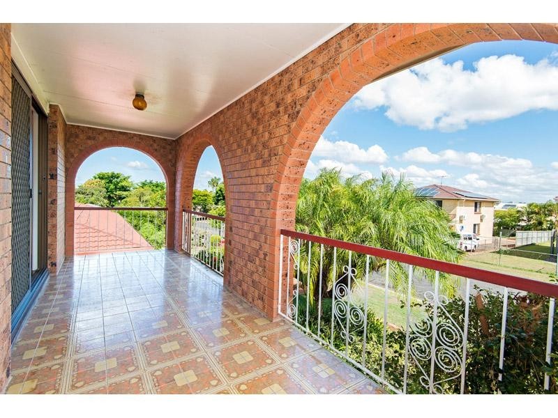 40 Barcelona Street, Wishart QLD 4122