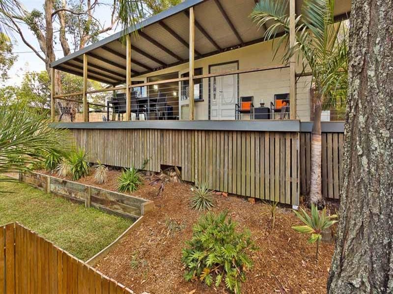 39 Hockings Street, Holland Park West QLD 4121