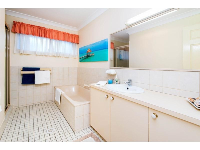 88 Nardie Street, Eight Mile Plains QLD 4113