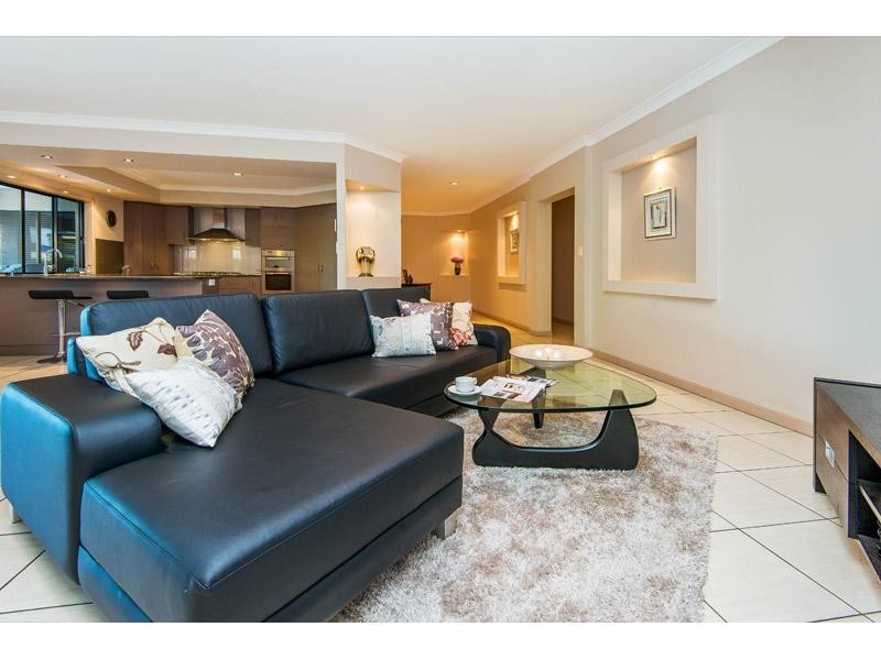 38 Craig Street, Wishart QLD 4122